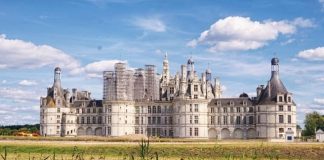 Chiêm ngưỡng vẻ đẹp lộng lẫy của lâu đài Château de Chambord - Pháp